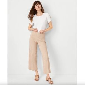 Ann Taylor The Geo Side Zip Wide Leg Crop Pant Tan & White Size 2